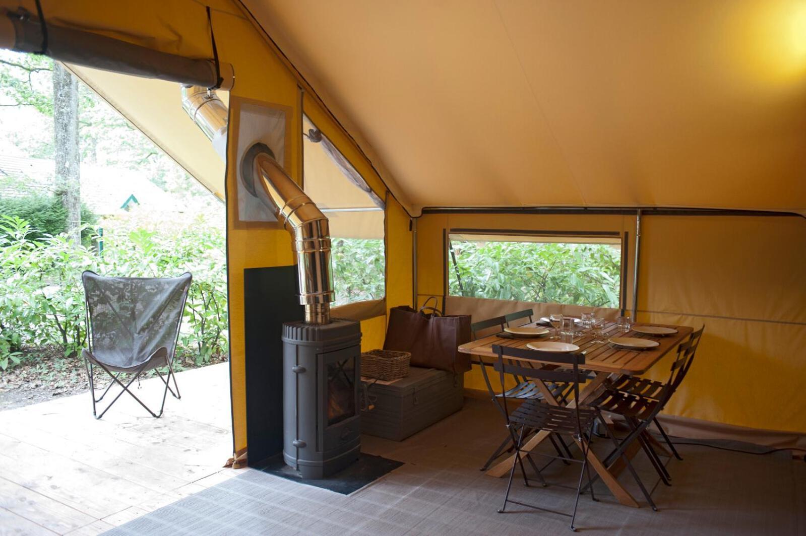 Huttopia Rambouillet Pokoj fotografie